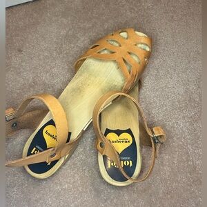 Swedish Hasbeen Clogs